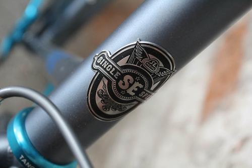 Se racing cheap head badge